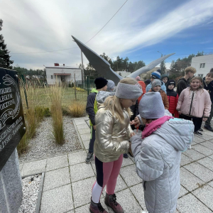 Uczniowie oddali hołd pomordowanym