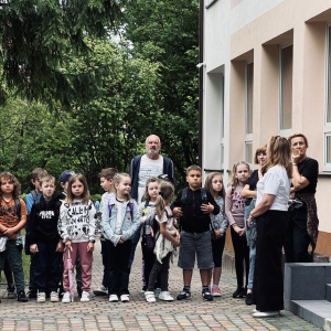 spacer edukacyjny "Śladami Dwójki"