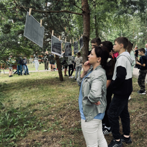 spacer edukacyjny "Śladami Dwójki"