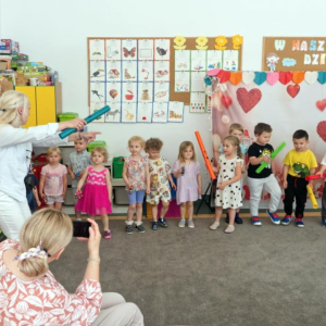  ŚWIĘTO RODZINY U SUPERBOHATERÓW