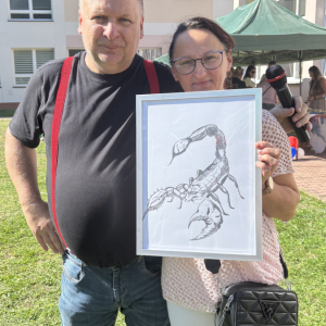 Mama Zozi wylicytowała piękną pracę w ołówku