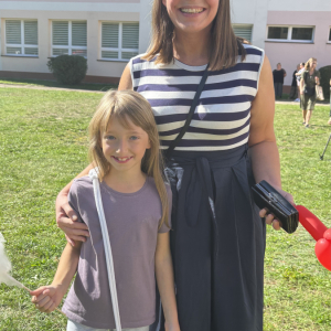 Agatka z mamą wylicytowała piękną torebkę