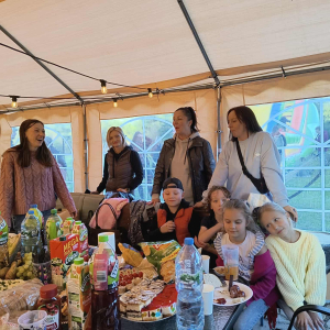 Wspólne spotkania są najlepsze! - ognisko klasy 1a