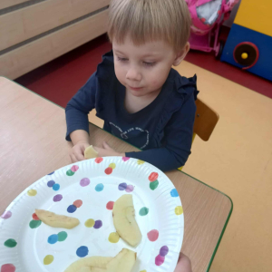 " Jabłuszko, jabłuszko..."