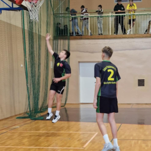 MISTRZOSTWA SKARŻYSKA-KAMIENNEJ W KOSZYKÓWCE 3x3 CHŁOPCÓW 
