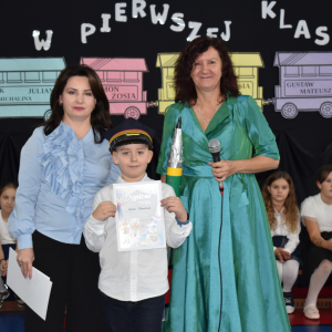 uroczystość pasowania na ucznia klasy pierwszej