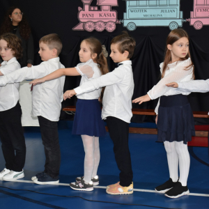 uroczystość pasowania na ucznia klasy pierwszej