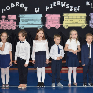 uroczystość pasowania na ucznia klasy pierwszej