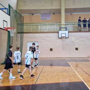 brąz dla chłopców