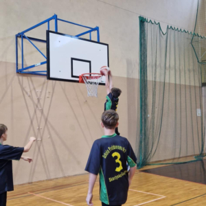 brąz dla chłopców