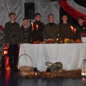 Wieczornica z okazji 107. rocznicy odzyskania przez Polskę Niepodległości