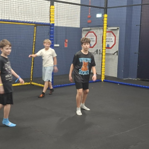 Mikołajkowy wyjazd do parku trampolin