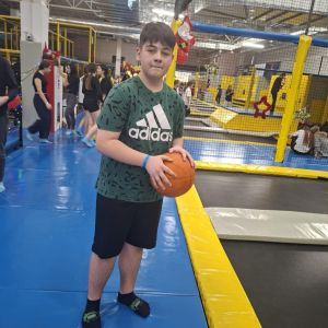 Mikołajkowy wyjazd do parku trampolin