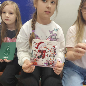 IDĄ ŚWIĘTA – TRADYCJE, KTÓRE ŁĄCZĄ POKOLENIA 