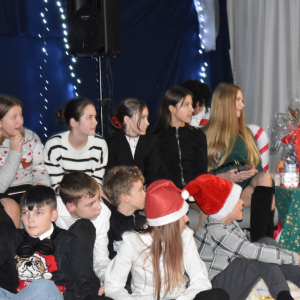 musical  „Święta u Elfów” z Reniferowej 13