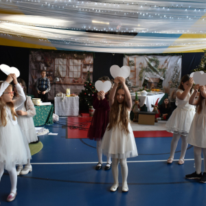 musical  „Święta u Elfów” z Reniferowej 13