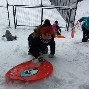 ZIMOWA BAJKA NA SZKOLNYM PODWÓRKU 