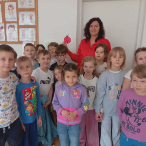 Przedszkolaki witają wiosnę