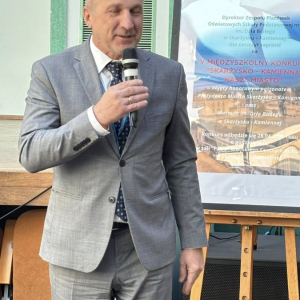 Naczelnik Wydziału Edukacji Robert Wójcik