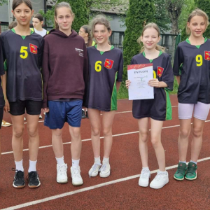 CZWÓRBÓJ LEKKOATLETYCZNY DZIEWCZĄT
