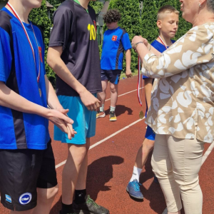 ,,DWÓJKA MISTRZEM   CZWÓRBOJU  LEKKOATLETYCZNEGO