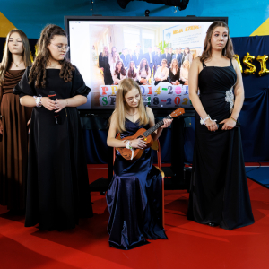 Bal Klasy Ósmej